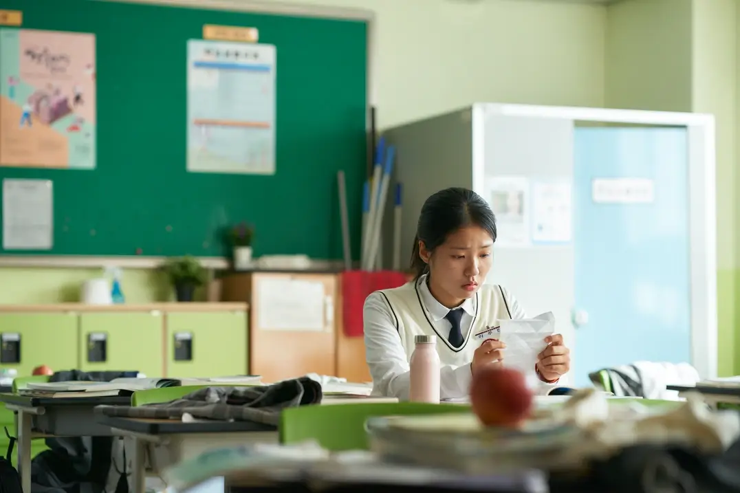 서수빈 고민시 영화 세계의 주인 줄거리 등장인물 결말 스포 총정리