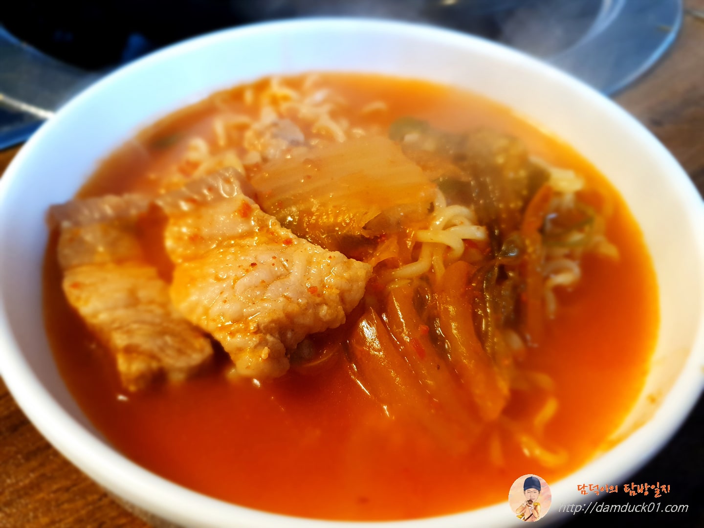 김치찌개 한 그릇