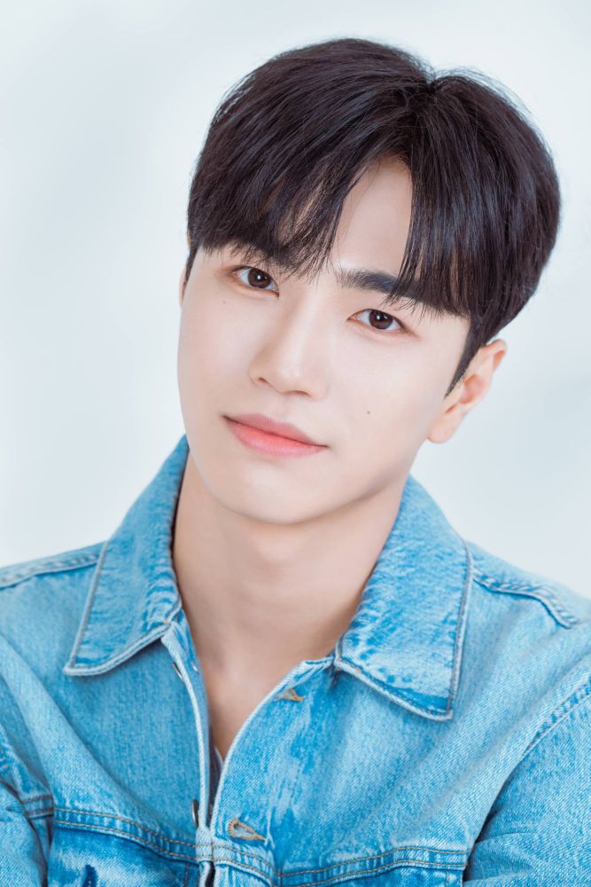 VANNER(배너) 리더 태환&#44; 클렙엔터테인먼트