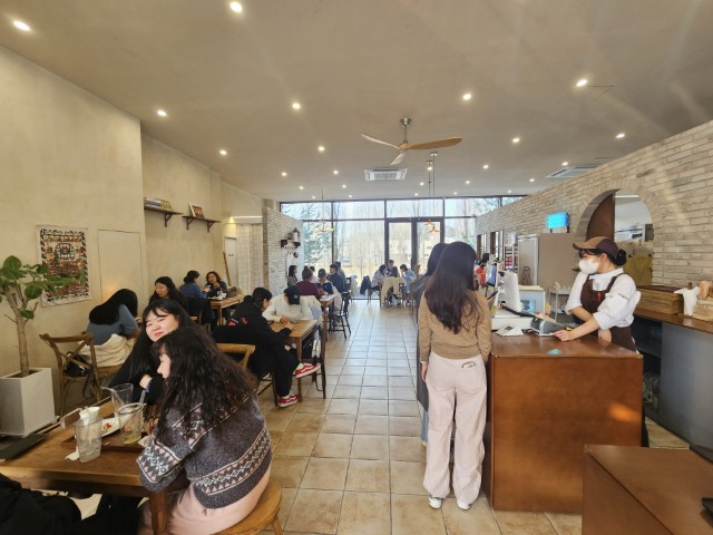 조각달과자점 내부사진