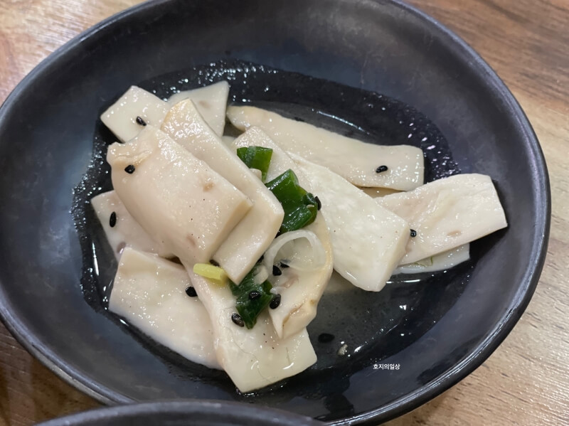 천안 서북구 로컬 맛집 한일한정식 - 새송이 버섯 볶음