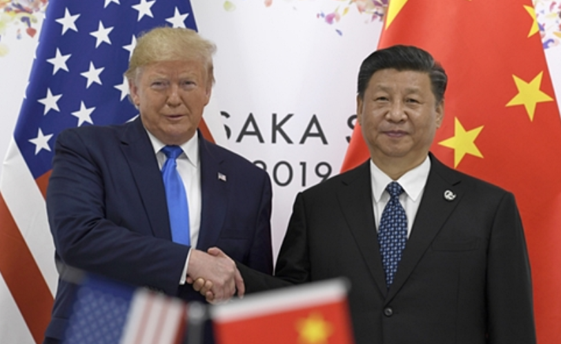 트럼프와 시진핑 악수하는 사진