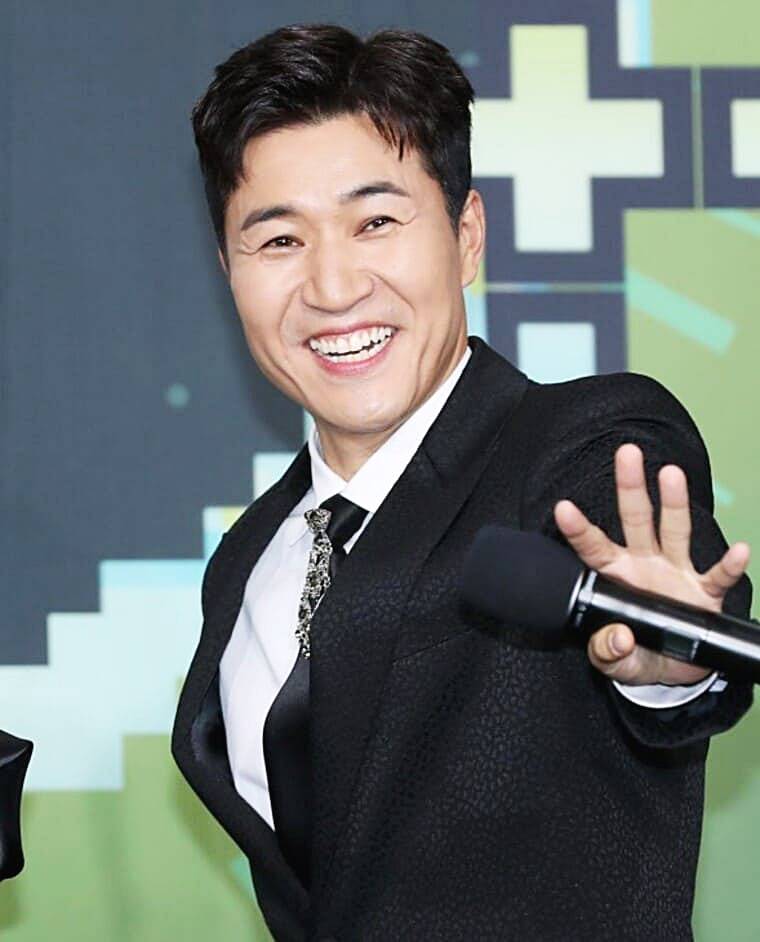 코요태-김종민