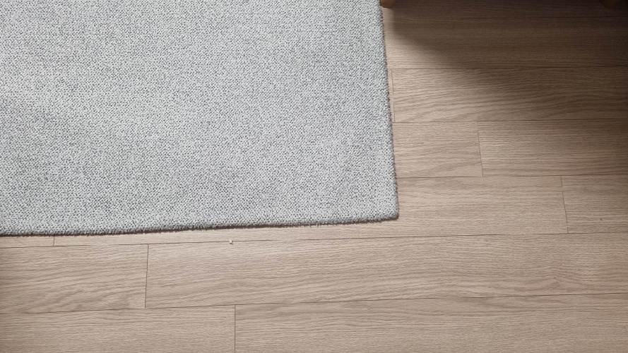 겨울철-가스비-난방비-절약방법-러그깔기