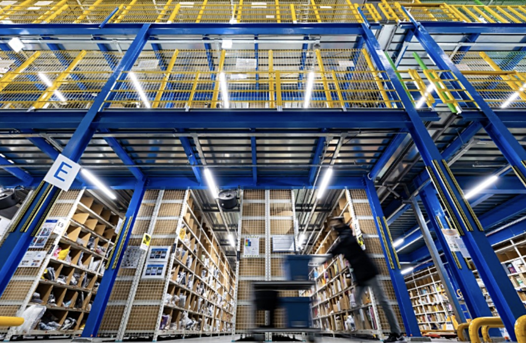 쿠팡 물류센터 내부