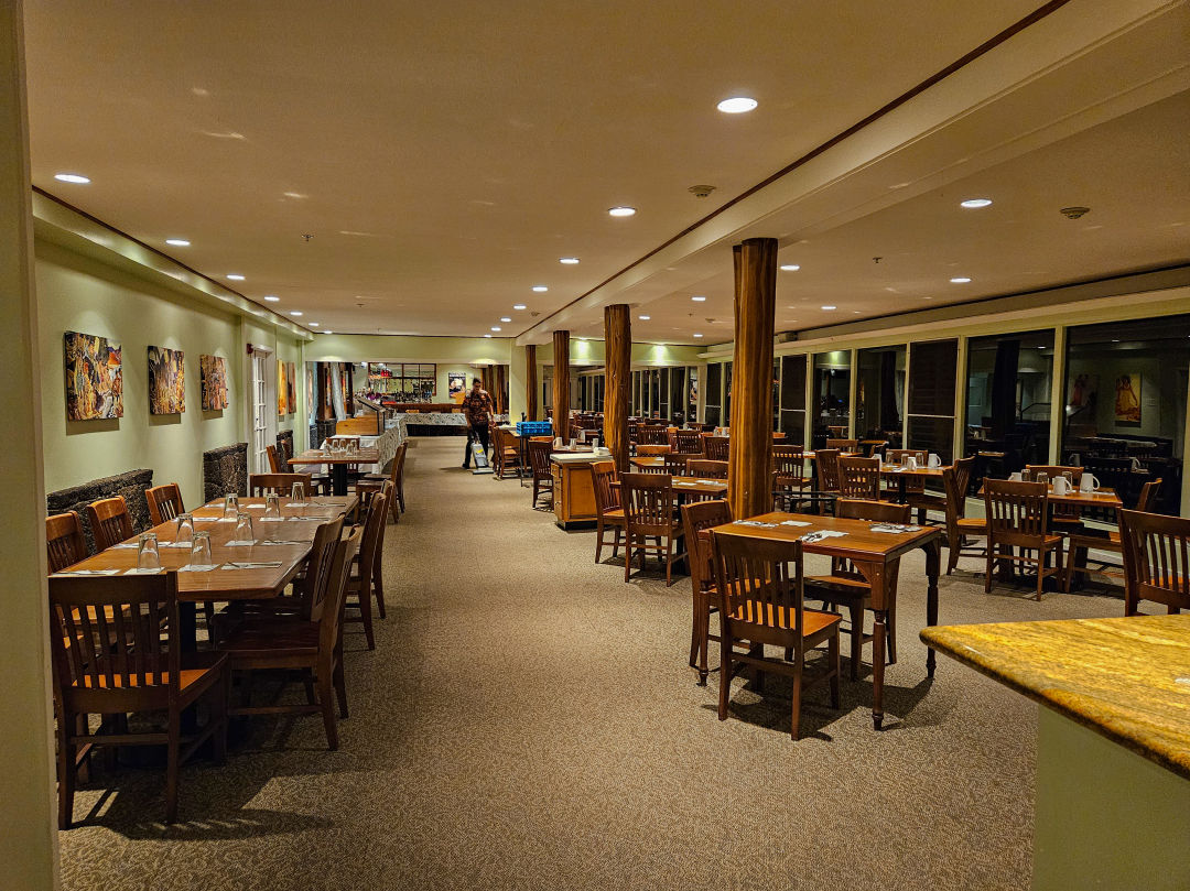 볼케이노 하우스 식당 내부