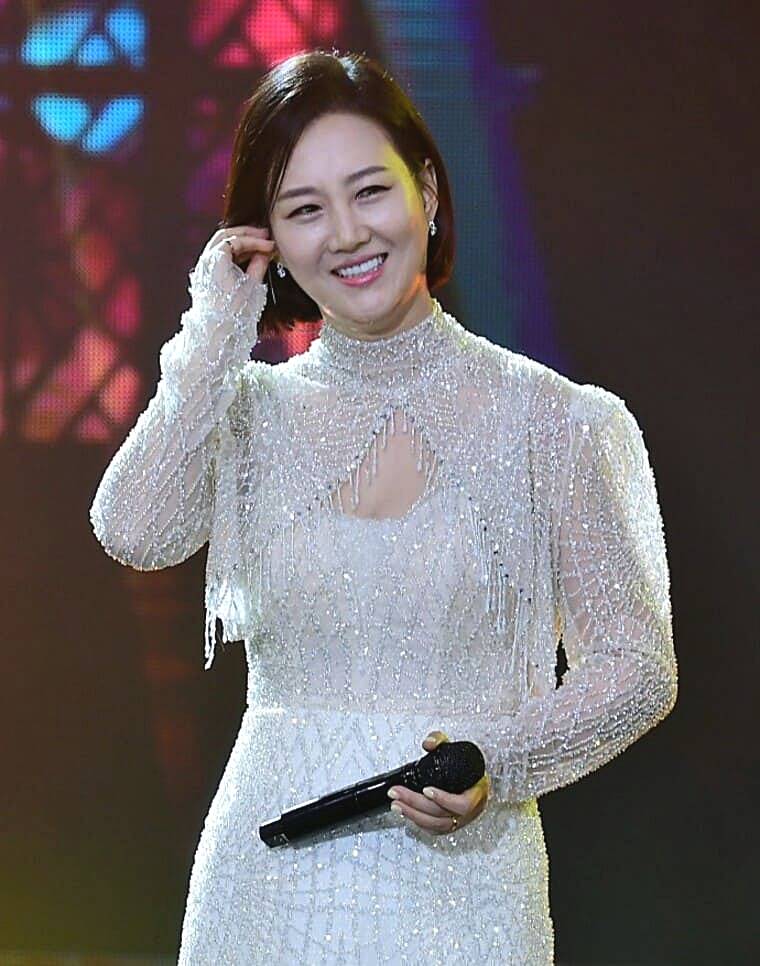 가수-장윤정