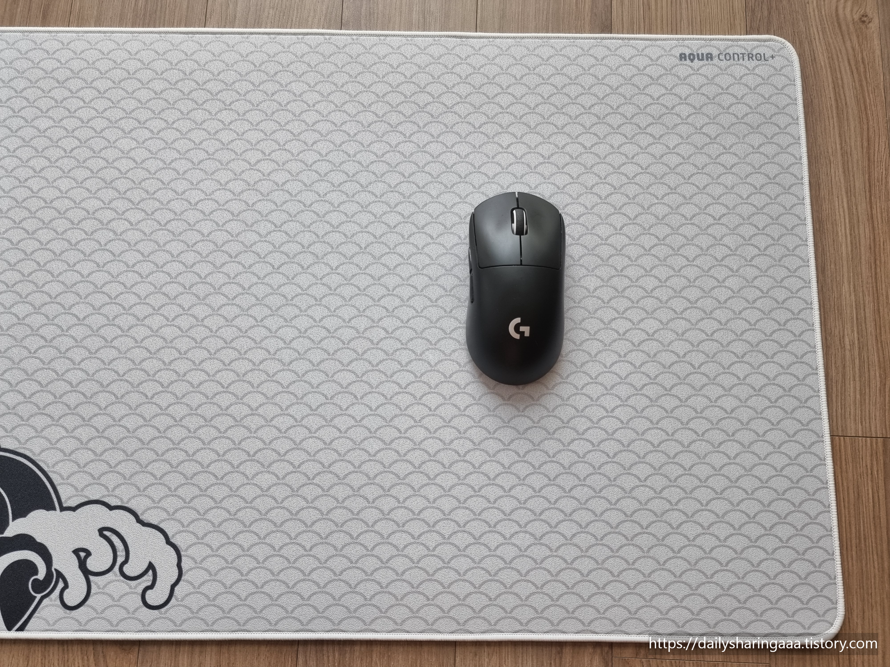 아컨플웨이브_ 마우스