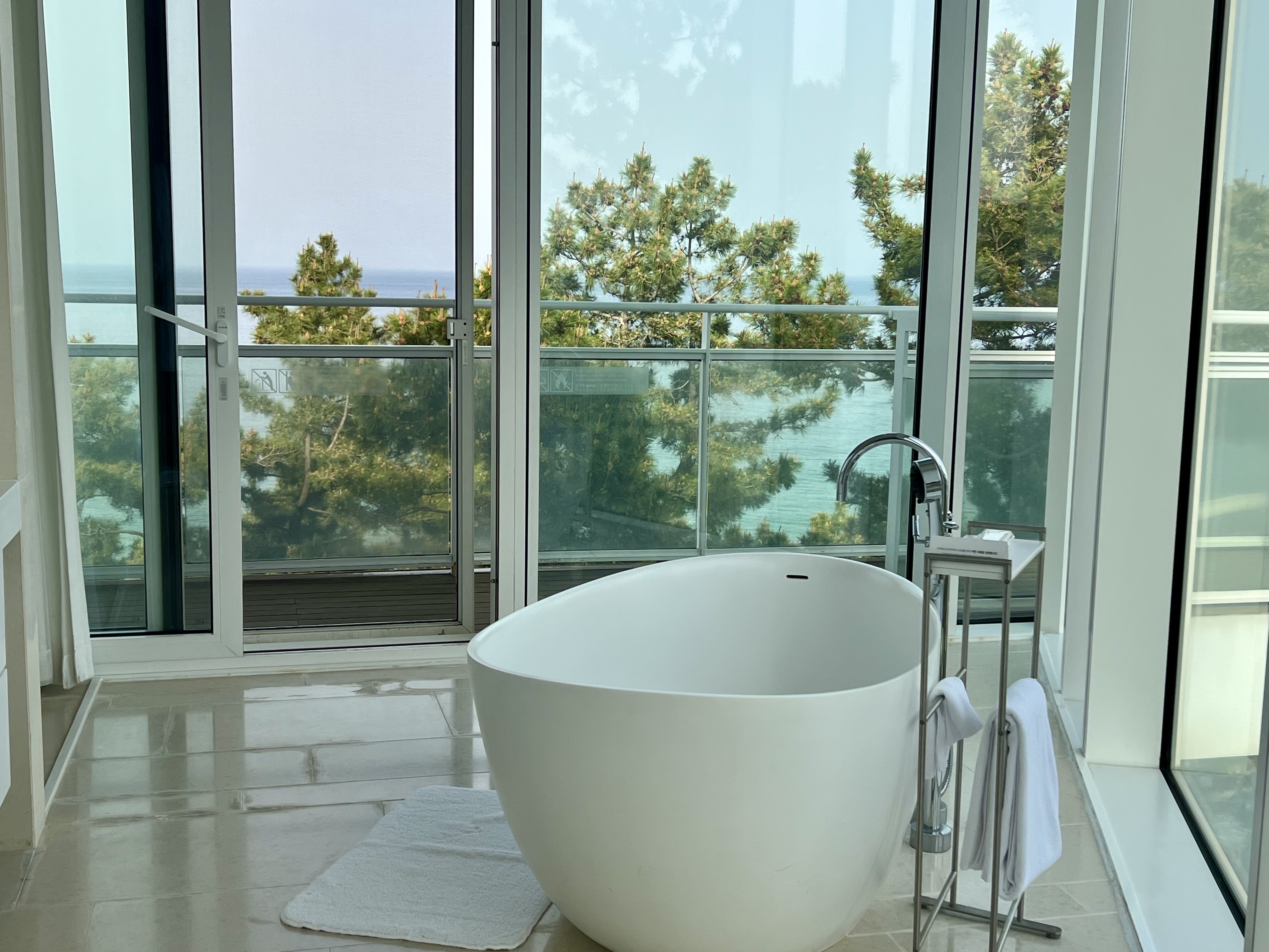 강릉-씨마크호텔-코너스위트-화장실