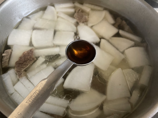 소고기무국 맛있게 하는법 - 액젓 약간