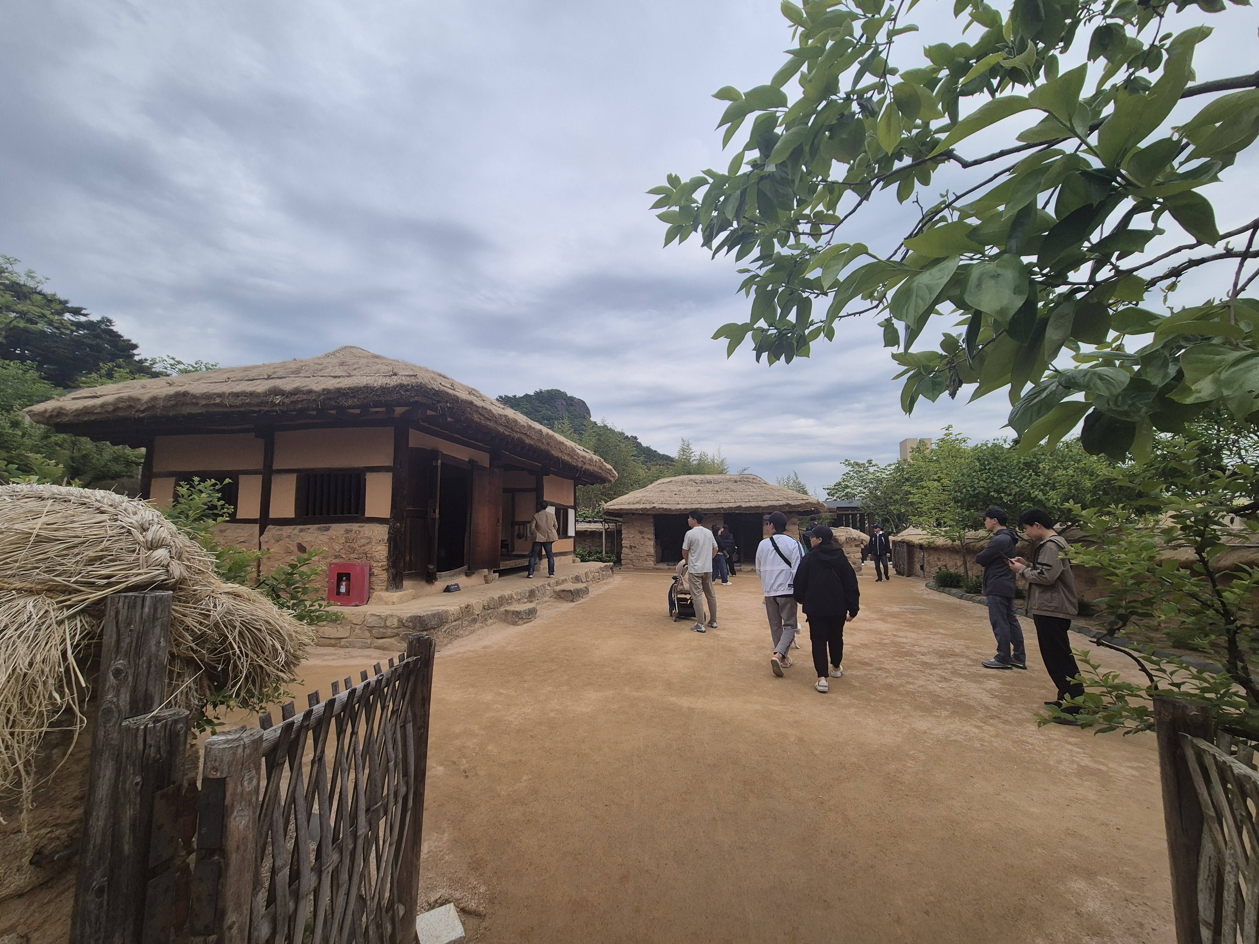 노무현 대통령 봉하마을 생가 모습