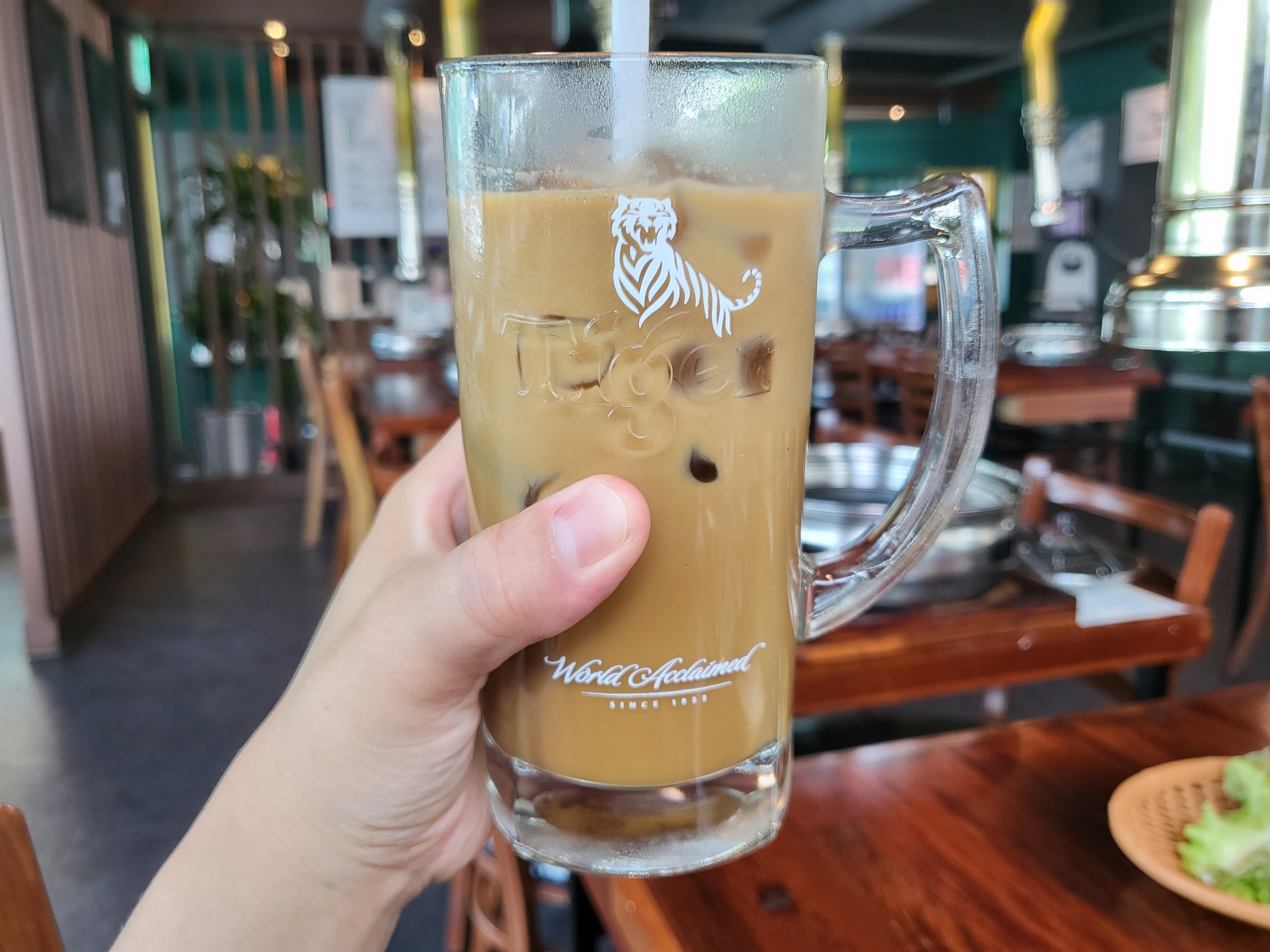 고니돈육 - 아이스 커피