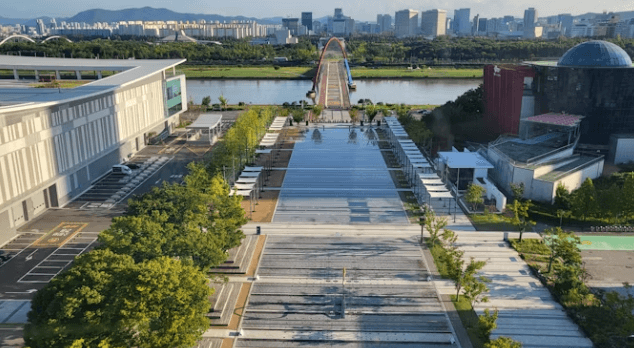 대전 빵집 순례 코스: 성심당부터 숙소 예약까지