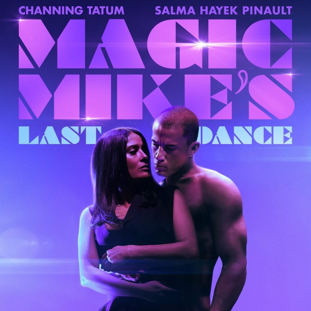 매직 마이크 라스트 댄스 두 주인공이 포옹하는 포스터