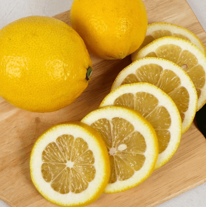 새콤달콤 몸에 좋은 레몬즙 효능 부작용 먹는법