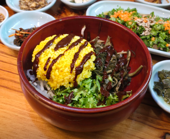 오늘N 산채비빔밥정식 한끼에얼마예요 도토리묵 떡갈비 감자전 산채전 인천 강화도 마니산산채