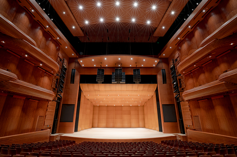 해오름극장 1층 B구역 17열 10석에서 바라본 무대전경