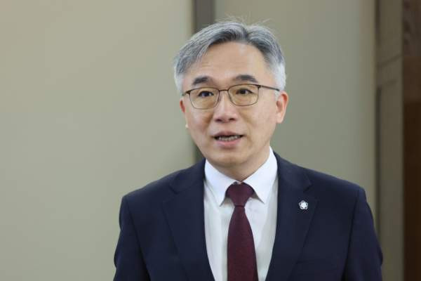 정철승 변호사 프로필 나이&middot;학력&middot;고향 총정리｜박원순 피해자 신상공개&middot;강제추행 2심 징역 1년 6개월 법정구속