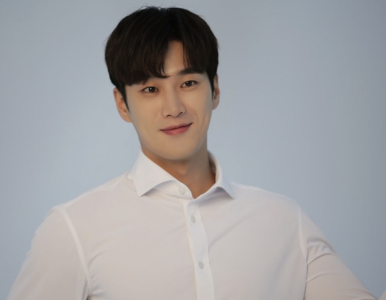 안보현 화보