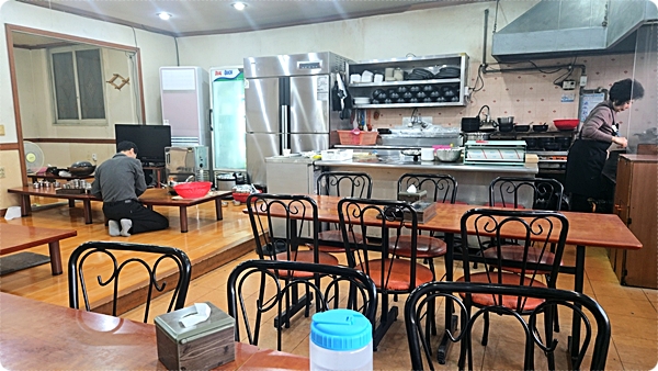 대전 유성구 전통순대국밥 내부