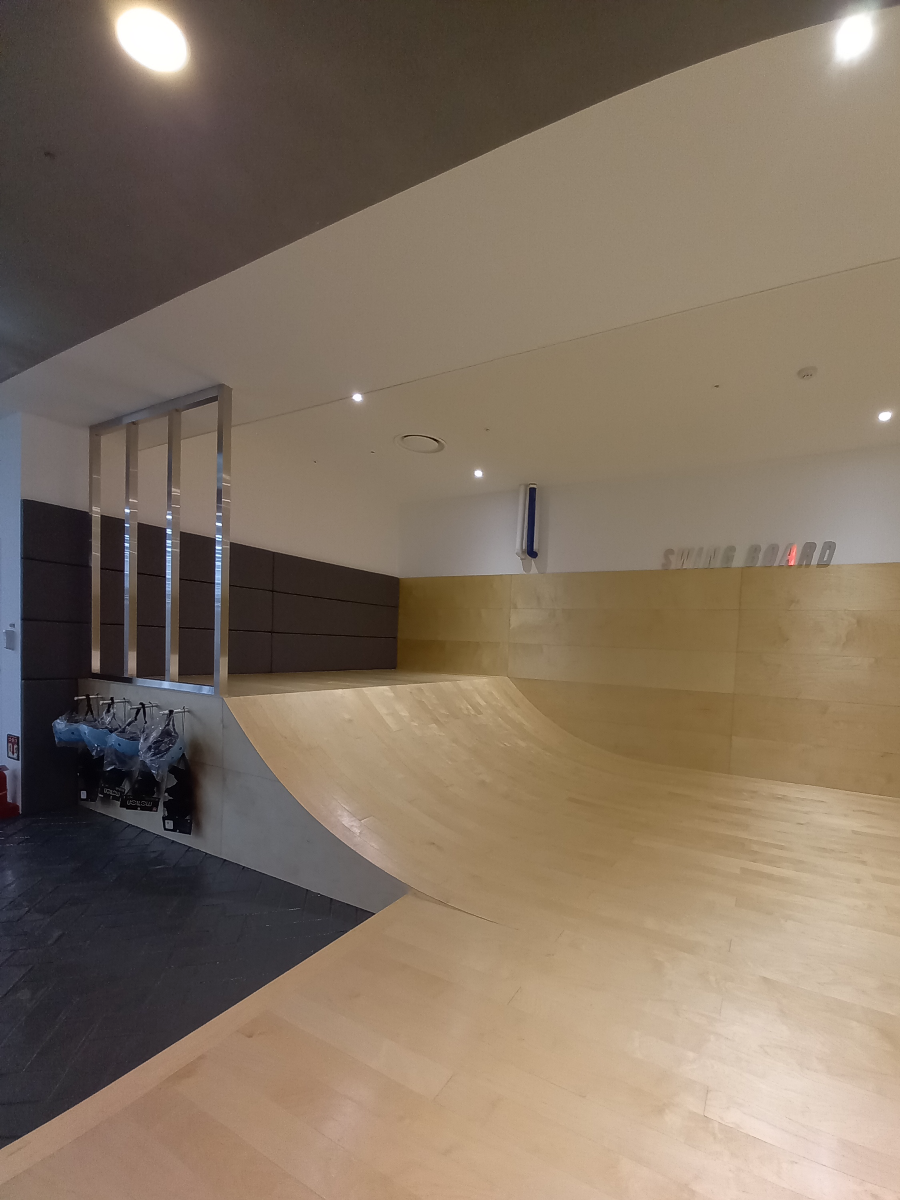 자작합판으로 만든마루