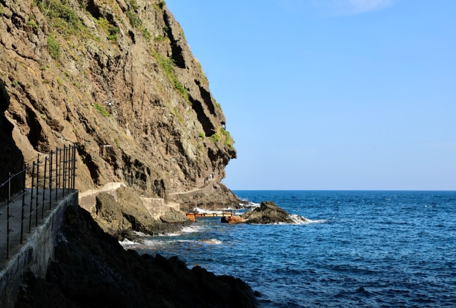 울릉도여행 울릉도배편 울릉도크루즈 울릉도 공항
