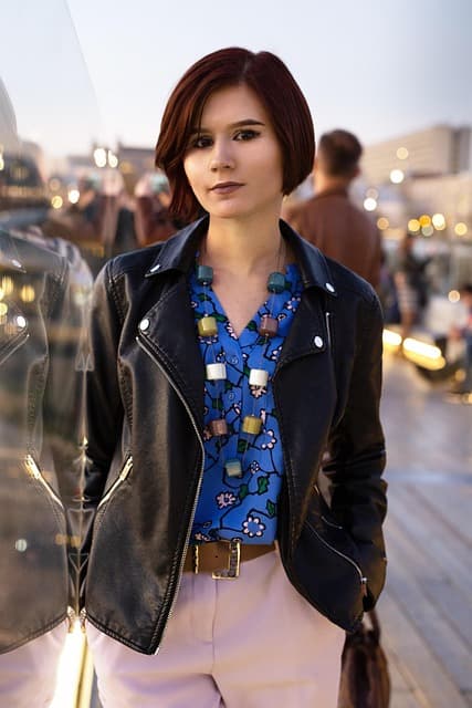 초단발 레드립 궁금하셨죠?