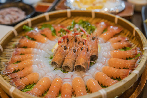 생 새우회 &amp; 샤블리(Chablis) 와인 페어링｜바다의 단맛과 석회암의 미네랄이 부딪칠 때