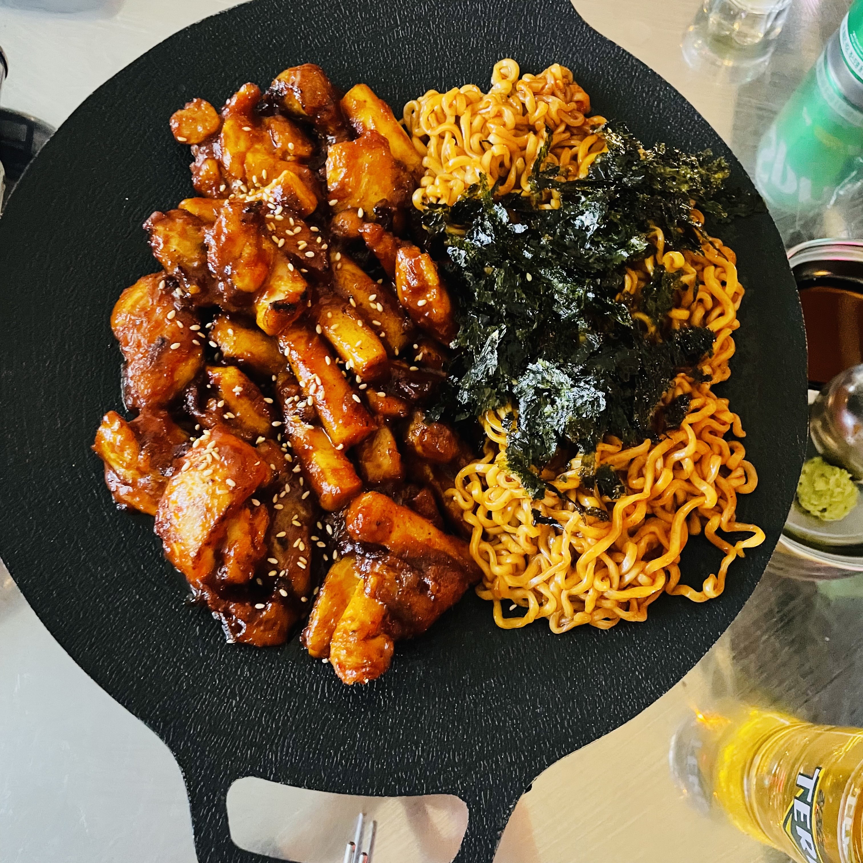 수풀림 양념닭구이 (with 불닭볶음면)