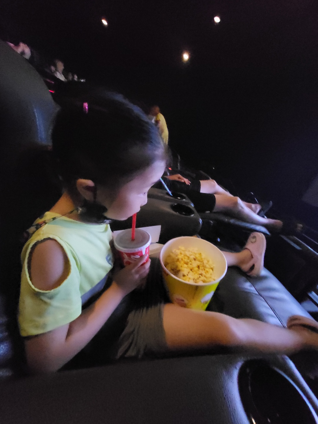 청주CGV 터미널점 (DC 리그 오브 슈퍼 펫)