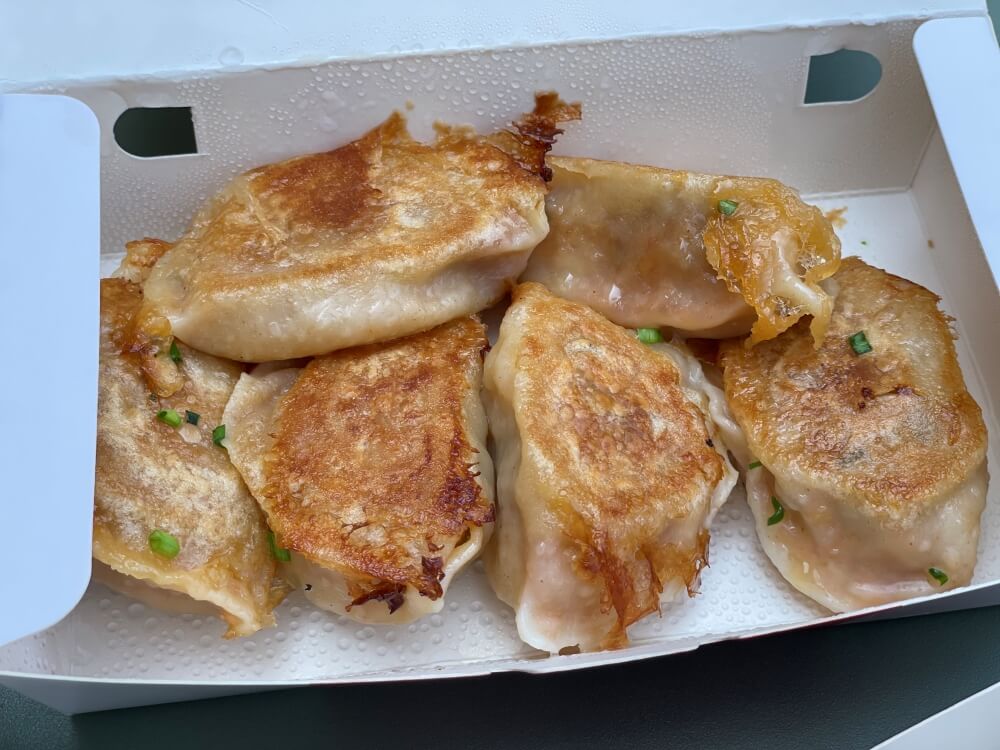 의왕-롯데-프리미엄-아울렛-타임빌라스의-구복김치만두-모습