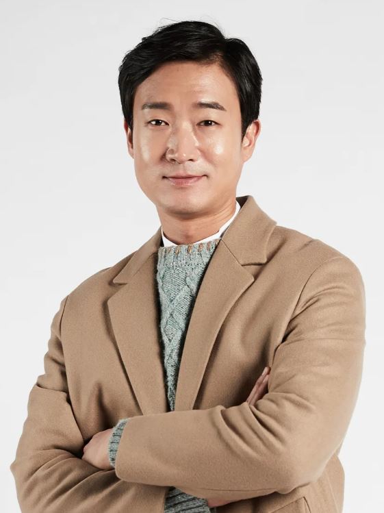 닮은꼴로 자주 언급되는 김병철과 조우진