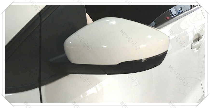 폭스바겐 폴로 운전석 사이드미러 수리 전 후