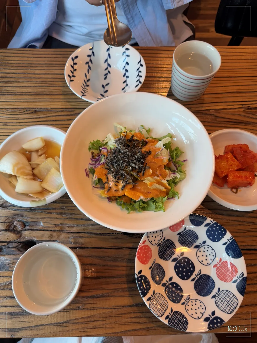 우굼-제주도-애월-국수-성게 전복장 비빔밥-톳튀김 명란 비빔밥-톳-바릇국수-몰망국수-고기국수-해산물국수-톳튀김샐러드-양파-깍두기