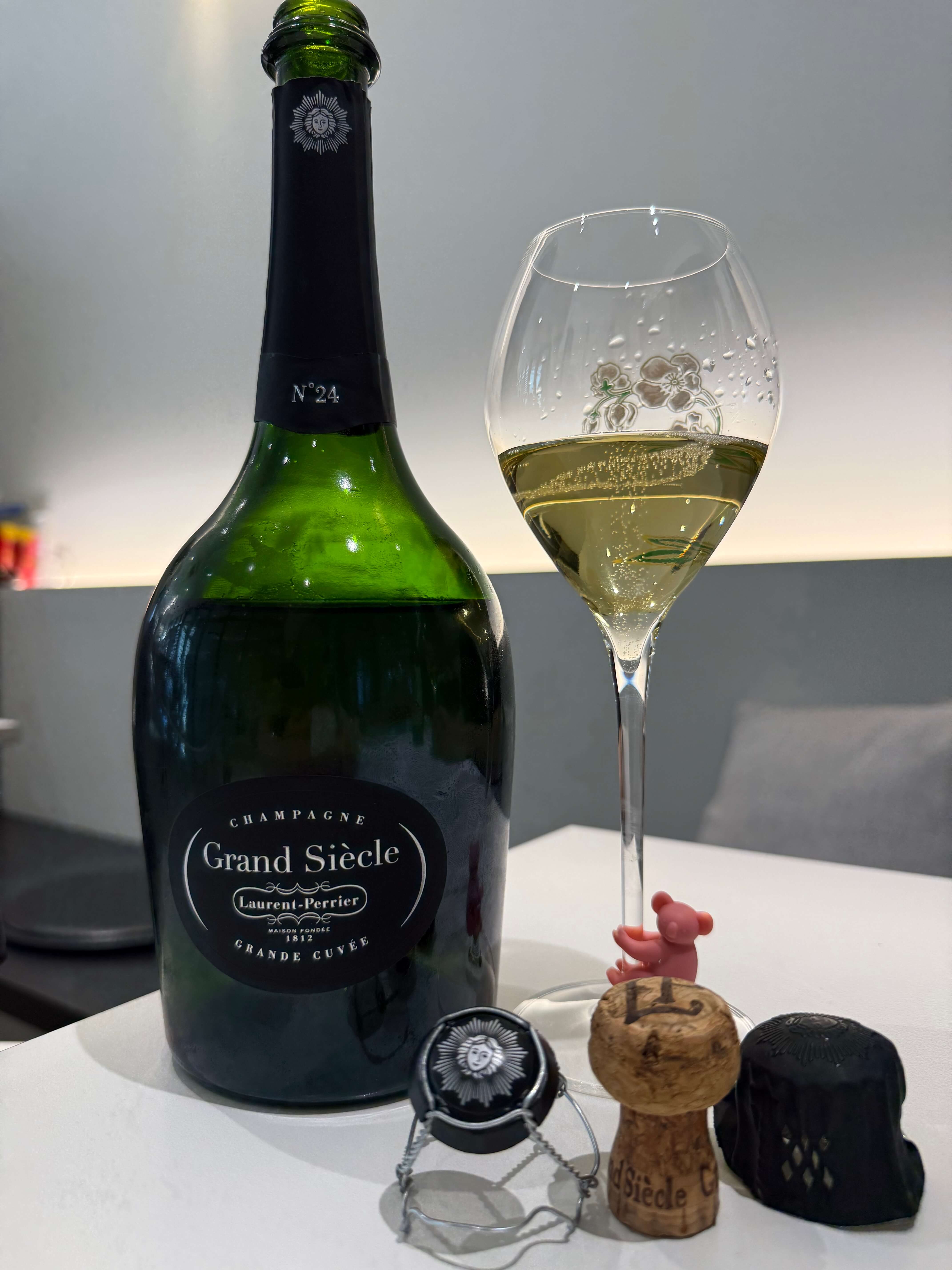 [France] Grand Siècle No.24, Laurent-Perrier Grande Cuvée, Champagne｜그랑 시에클 No.24, 로랑-페리에 그랑 퀴베, 샹파뉴