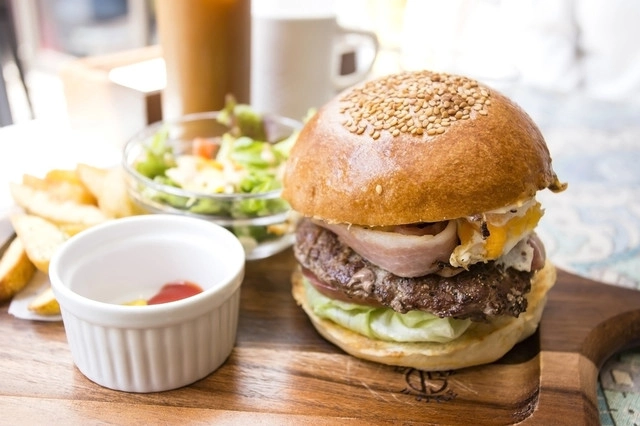 友安製作所Cafe＆Bar 阿倍野