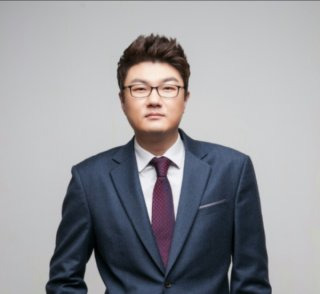 김정철 변호사 법조 경력