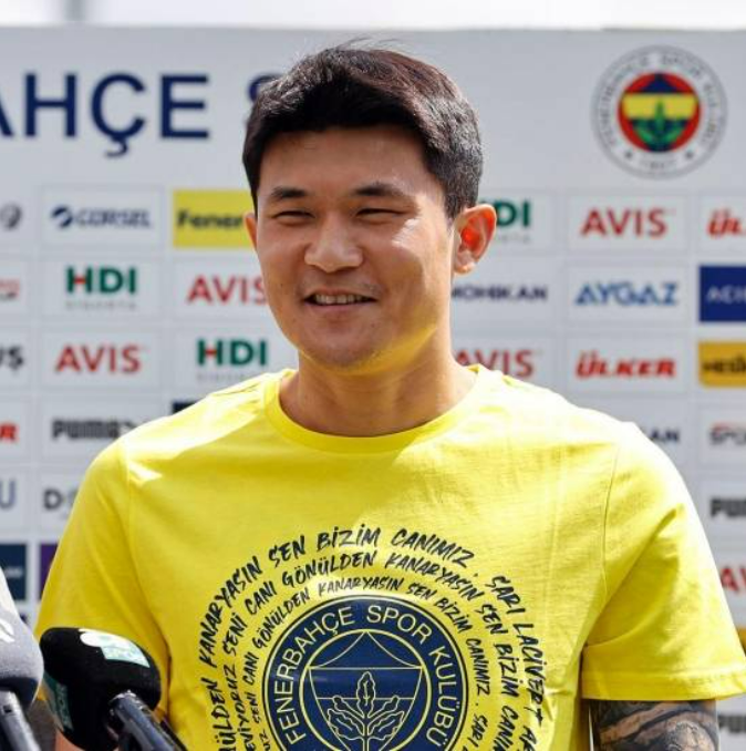 김민재 페네르바흐체 복귀 확정,김민재,무리뉴,이적설,유럽축구,바이에른뮌헨,PSG,프리미어리그