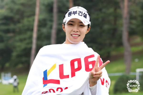김수지 프로 골프선수 오로라월드 챔피언십 준우승! 나이, 프로필 및 1타 차 역전 스코어카드 정밀 분석