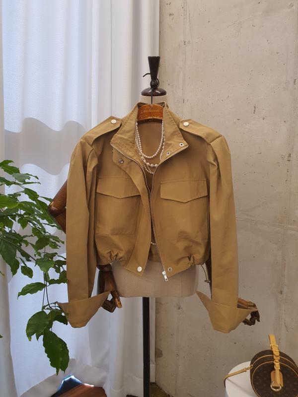 5 프리덤 스트링 어깨퍼프 크롭 면 야상 자켓