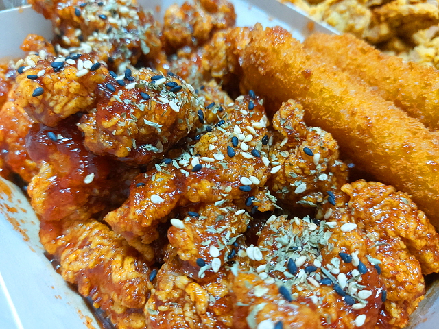 치킨삼파전 커리치킨