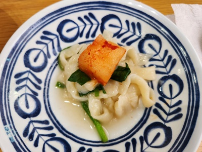 잉꼬칼국수깍두기