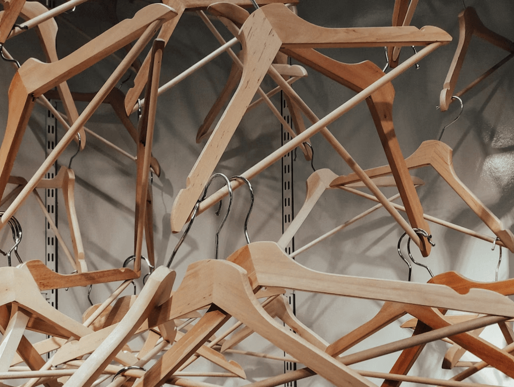 옷장에 옷이 많아도 입을 옷이 없는이유