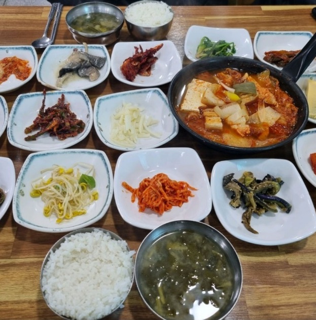 한국인의밥상-순천-기사식당-김치찌개백반