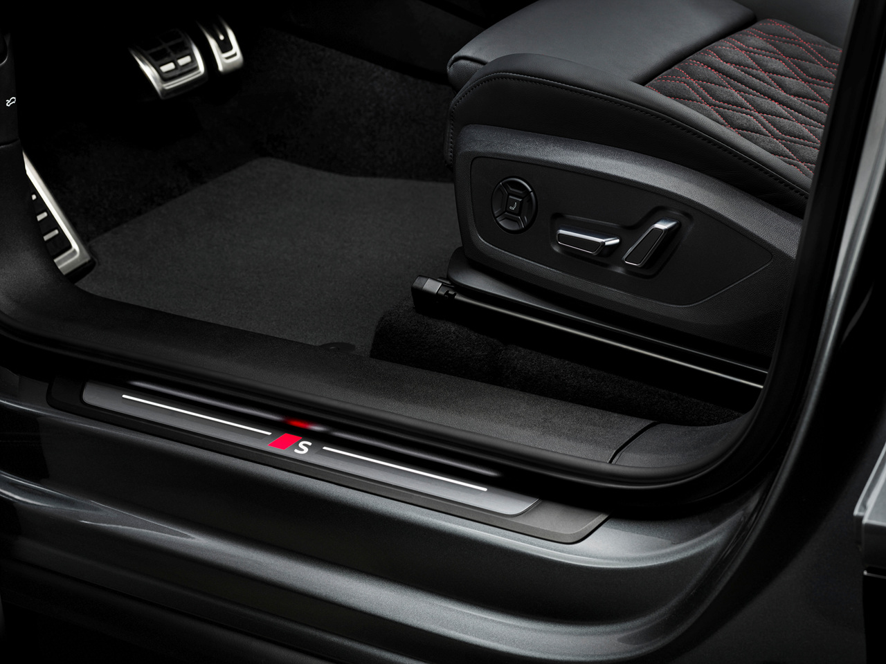 아우디 SQ6 e-tron