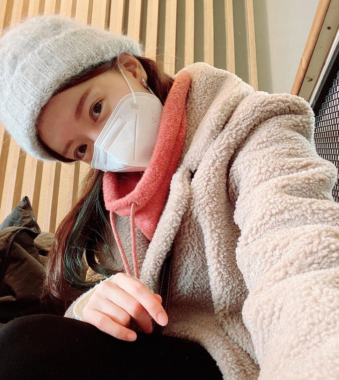 배우 정인선 사복