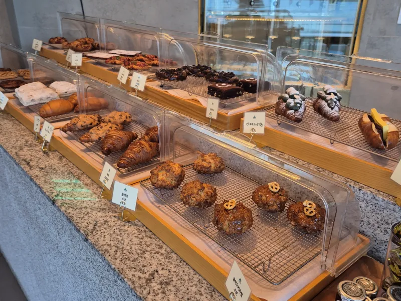 데이트하기-좋은-카페-베이커리