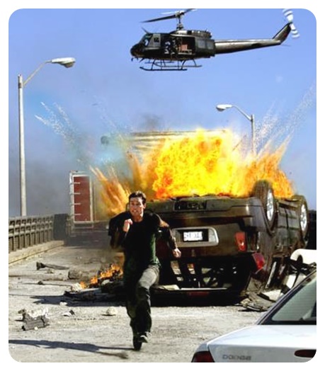 차 폭파하는 장면