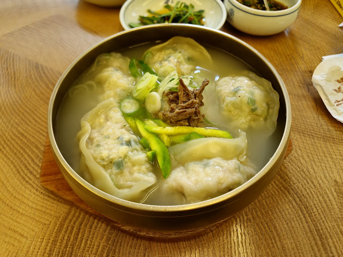 종로 북촌 수제만두 '깡통만두'