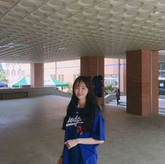 여캠 은비 교생 시절 인증샷 사진